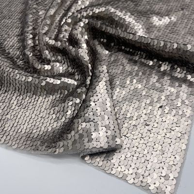 Garment Sequence Embroidery Fabric Material M01-022