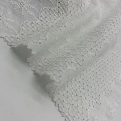 White Embroidery Fabric With Small Mesh 100% N Breathable For Clothes Of Lining