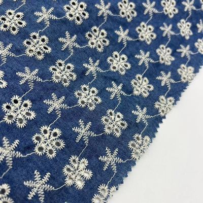 Blue Embroidery Textile 100% Cotton Fabric 179 Gsm  138CM For Sofa Cloth